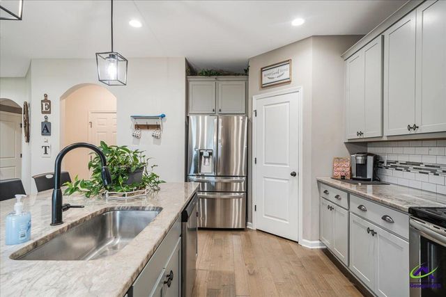 5 star moss Court, Kathleen, GA 31047