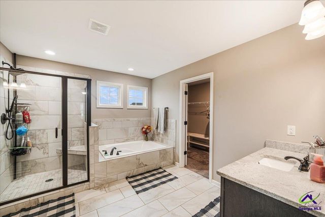 5 star moss Court, Kathleen, GA 31047