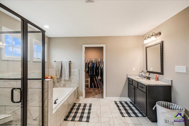 5 star moss Court, Kathleen, GA 31047