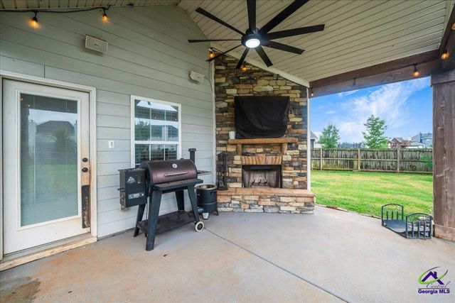 5 star moss Court, Kathleen, GA 31047