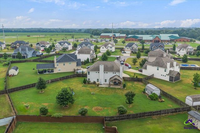 5 star moss Court, Kathleen, GA 31047
