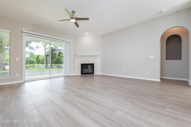 171 ELMWOOD Drive, Jacksonville, FL 32259