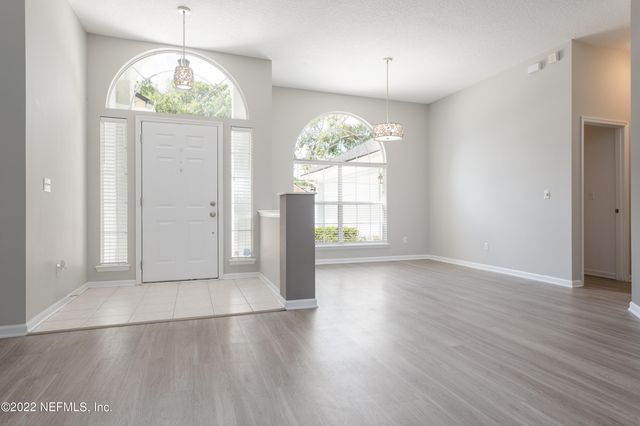 171 ELMWOOD Drive, Jacksonville, FL 32259