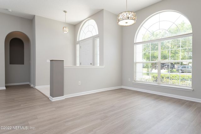 171 ELMWOOD Drive, Jacksonville, FL 32259