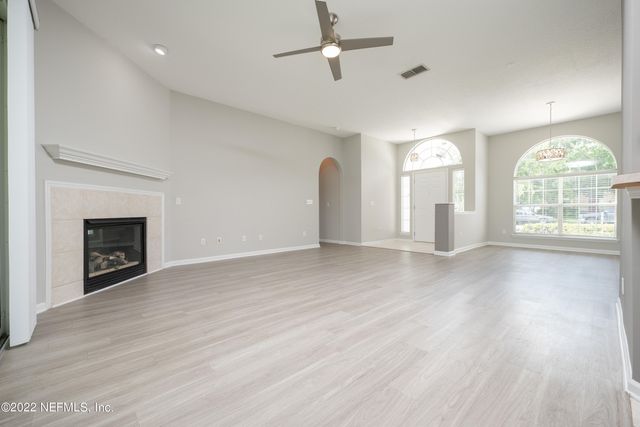 171 ELMWOOD Drive, Jacksonville, FL 32259