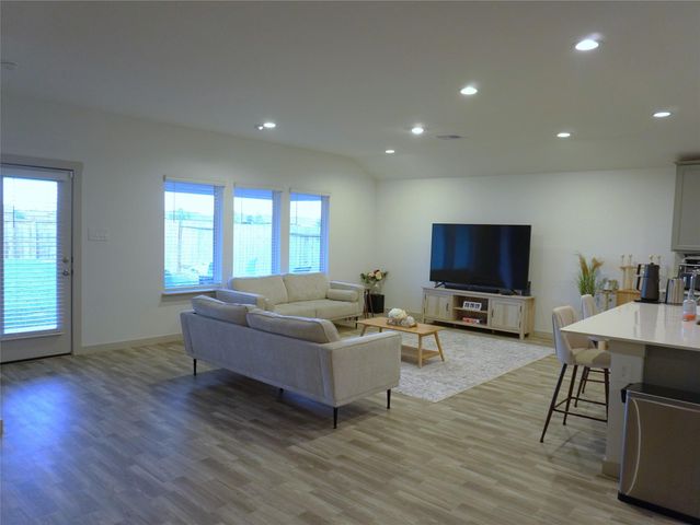 6823 Dell Vista Drive, Rosenberg, TX 77469