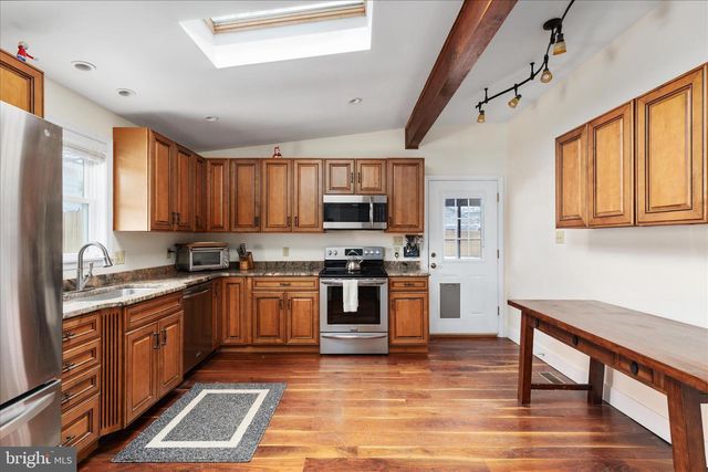 316 S MUHLENBERG ST, Woodstock, VA 22664