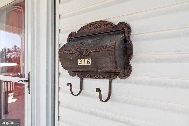 316 S MUHLENBERG ST, Woodstock, VA 22664