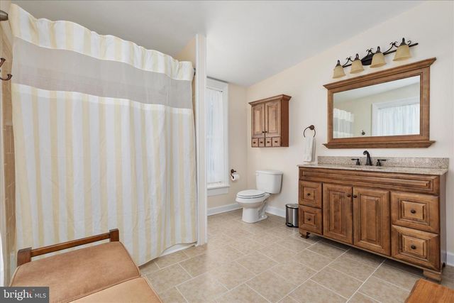 316 S MUHLENBERG ST, Woodstock, VA 22664