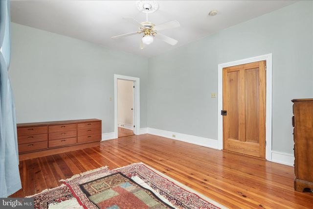 316 S MUHLENBERG ST, Woodstock, VA 22664