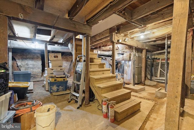 316 S MUHLENBERG ST, Woodstock, VA 22664