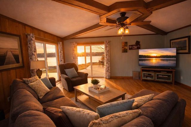 7715 N Spruce Lane, New Carlisle, IN 46552