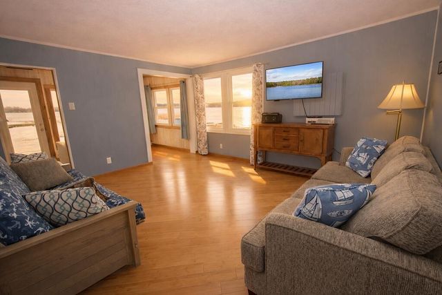 7715 N Spruce Lane, New Carlisle, IN 46552