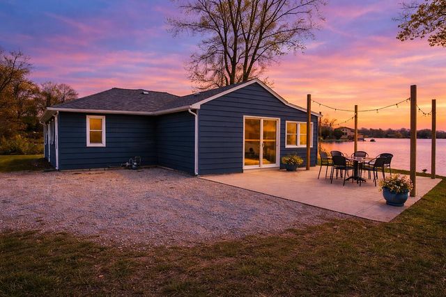 7715 N Spruce Lane, New Carlisle, IN 46552