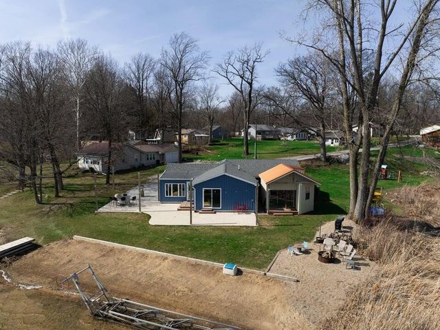 7715 N Spruce Lane, New Carlisle, IN 46552