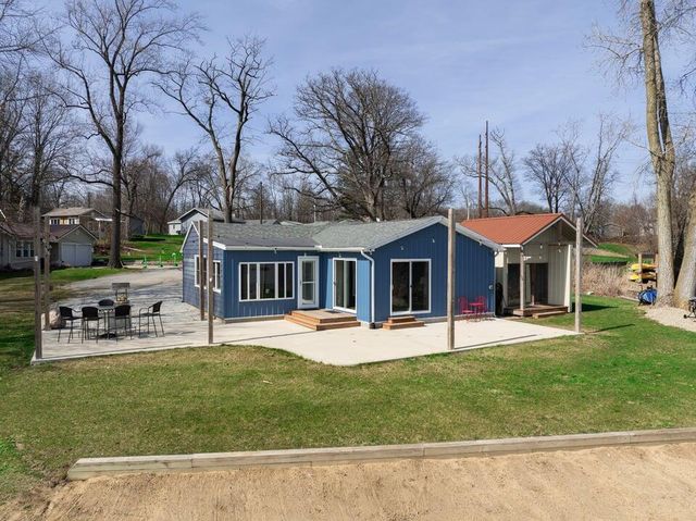 7715 N Spruce Lane, New Carlisle, IN 46552