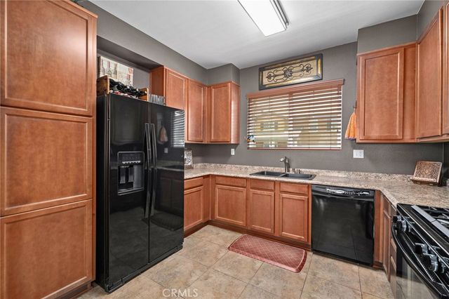 33942 Telstar Road, Yucaipa, CA 92399