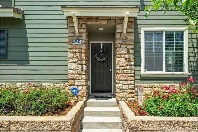 33942 Telstar Road, Yucaipa, CA 92399