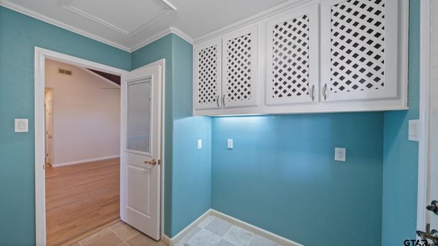 833 Vz County Road 4413, Ben Wheeler, TX 75754