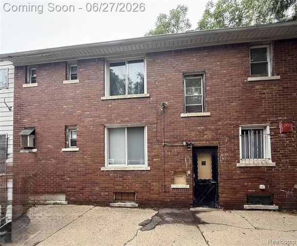 18427 Ryan Road, Detroit, MI 48234