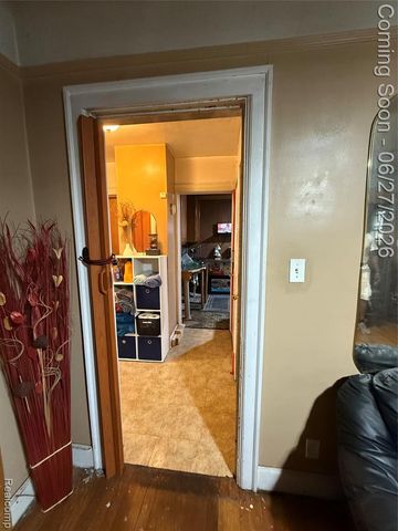 18427 Ryan Road, Detroit, MI 48234