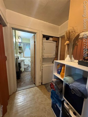 18427 Ryan Road, Detroit, MI 48234