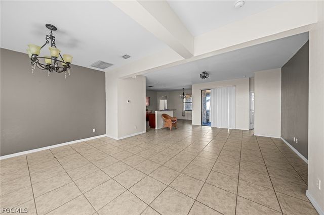 2210 SW 19th AVE, Cape Coral, FL 33991