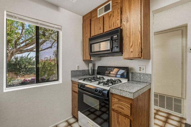48255 Monroe Street 2, Indio, CA 92201