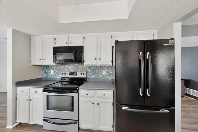 10715 Kielich Avenue NE, Albuquerque, NM 87111