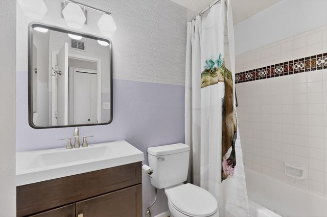 10715 Kielich Avenue NE, Albuquerque, NM 87111