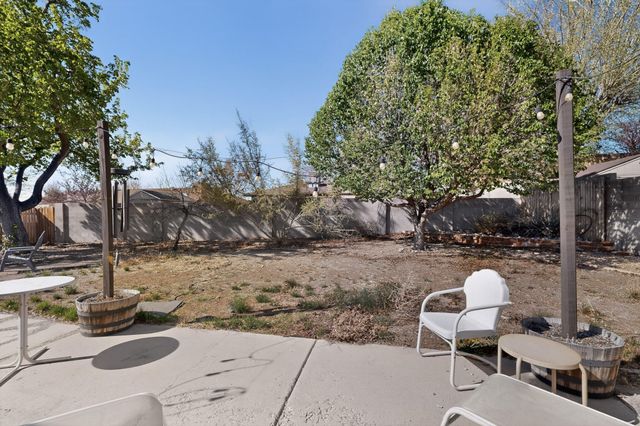 10715 Kielich Avenue NE, Albuquerque, NM 87111