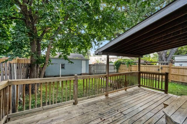 3418 Queen Avenue N, Minneapolis, MN 55412