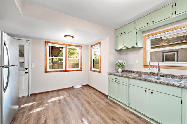 3418 Queen Avenue N, Minneapolis, MN 55412