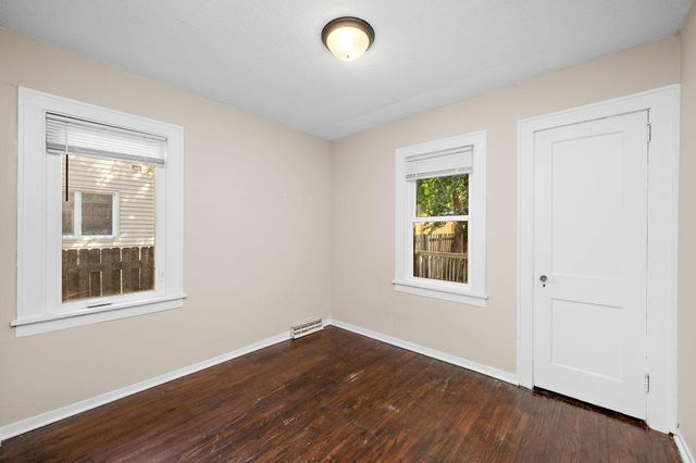 3418 Queen Avenue N, Minneapolis, MN 55412