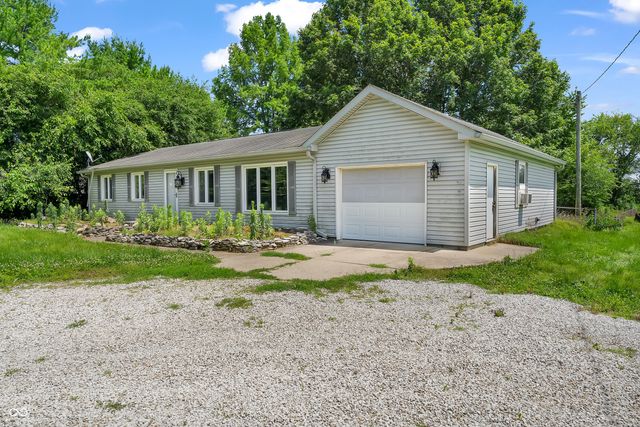 705 E US Highway 40 Highway, Clayton, IN 46118