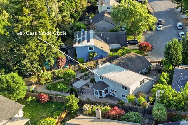 488 Casa Verde Cir, Petaluma, CA 94954