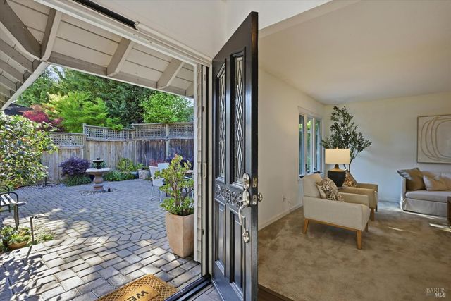 488 Casa Verde Cir, Petaluma, CA 94954