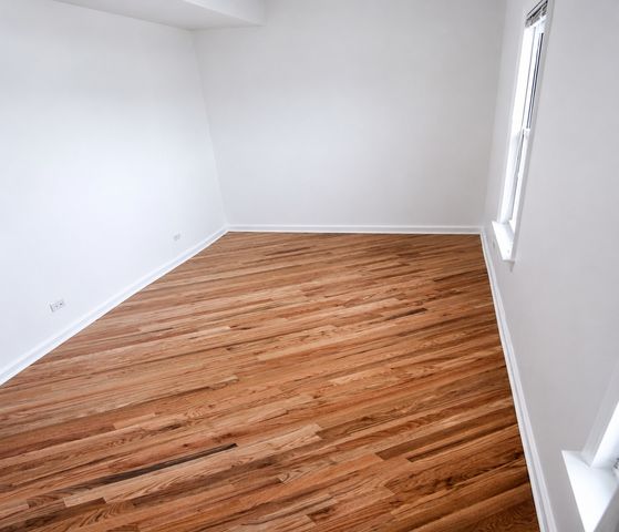 1851 N Fairfield Avenue, Chicago, IL 60647