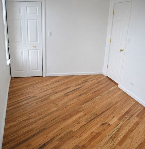 1851 N Fairfield Avenue, Chicago, IL 60647
