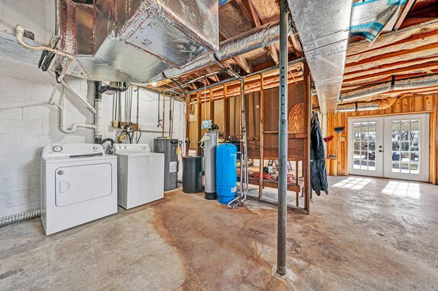 4437 Daugherty RD, Salem, VA 24153