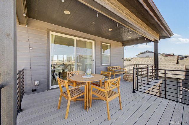 8709 Middle Fork Street, Littleton, CO 80125