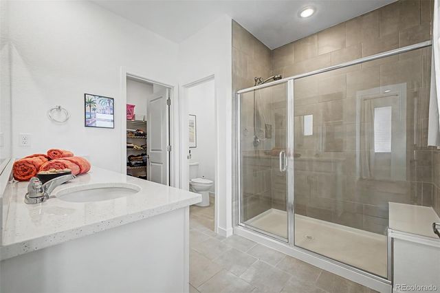 8709 Middle Fork Street, Littleton, CO 80125