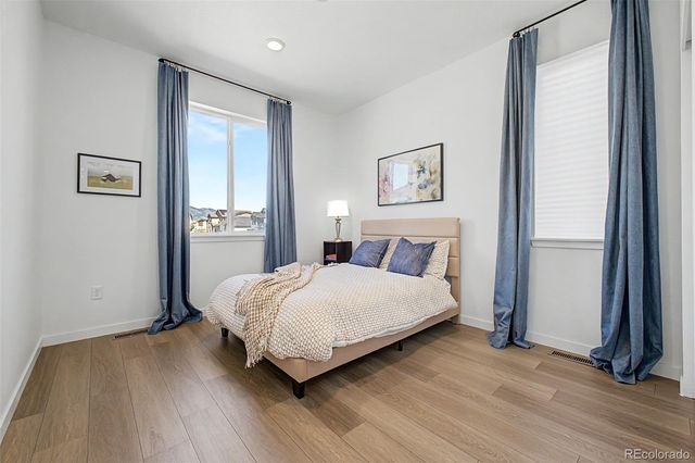 8709 Middle Fork Street, Littleton, CO 80125