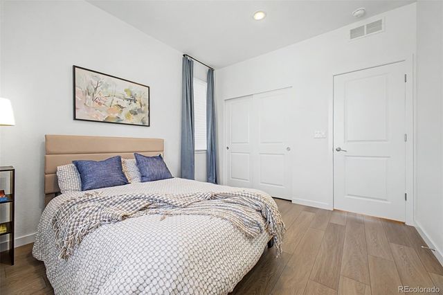 8709 Middle Fork Street, Littleton, CO 80125