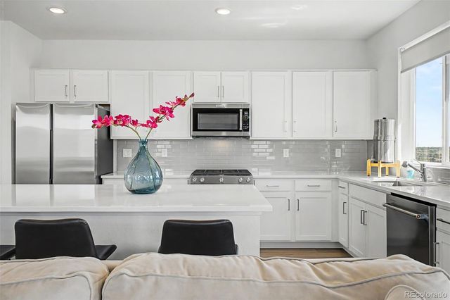 8709 Middle Fork Street, Littleton, CO 80125