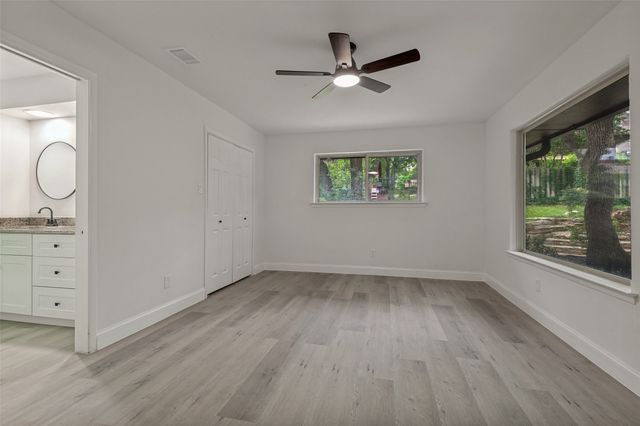 2117 Franklin Drive, Arlington, TX 76011