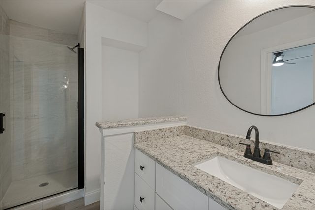 2117 Franklin Drive, Arlington, TX 76011