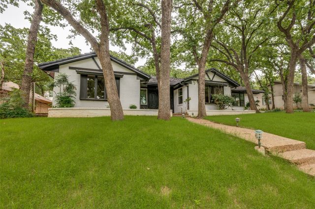 2117 Franklin Drive, Arlington, TX 76011