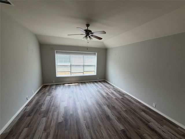 912 Tabasco Trail, Arlington, TX 76002
