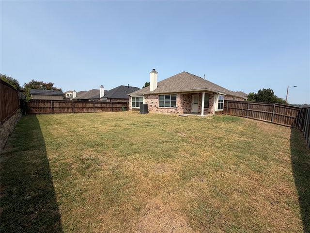912 Tabasco Trail, Arlington, TX 76002